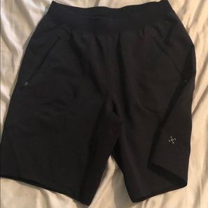 Lulu lifter shorts